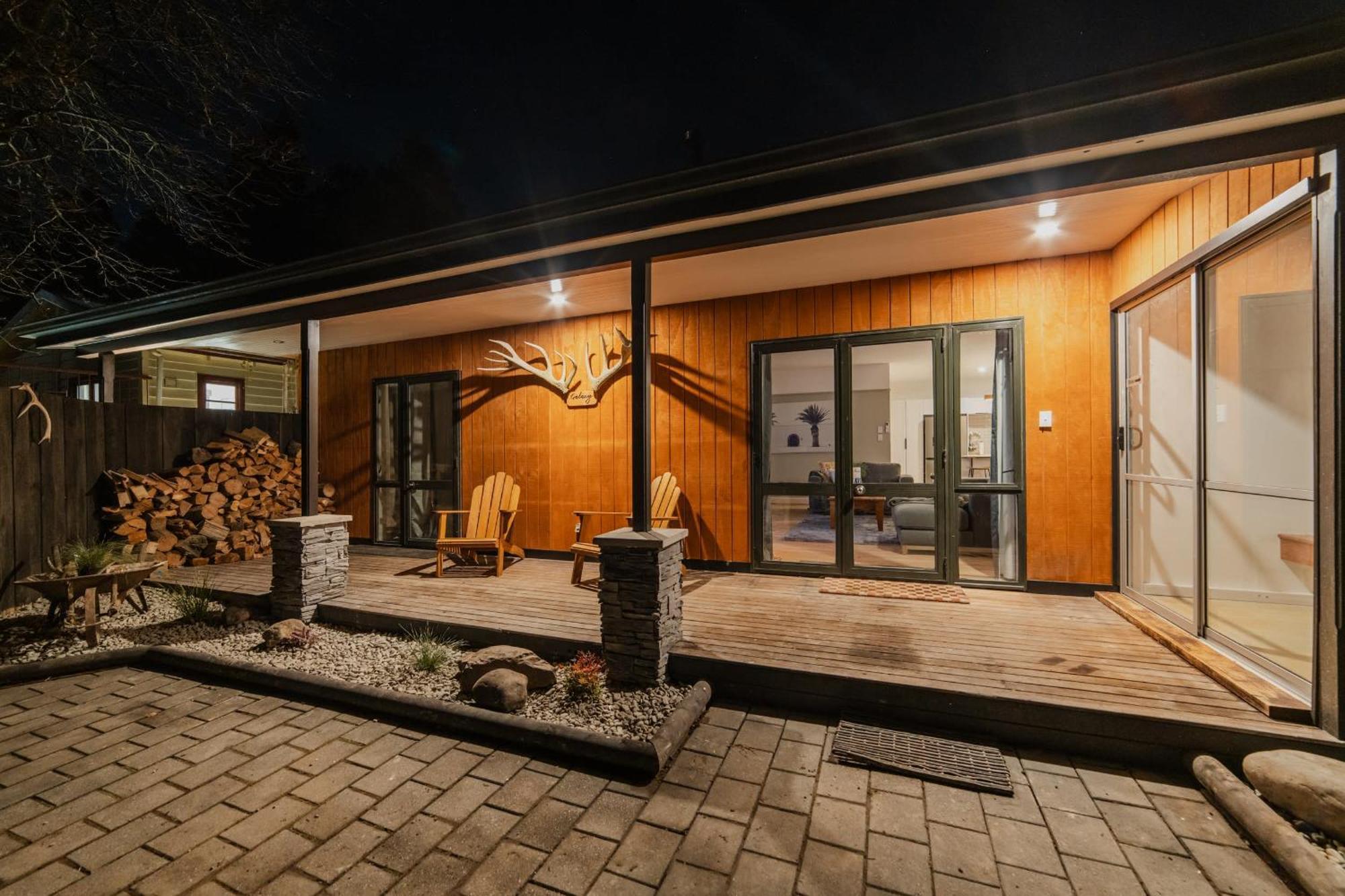 Galaxy 3Br Modern Home With Fireplace Outdoor Spa Лейк Текапо Екстериор снимка